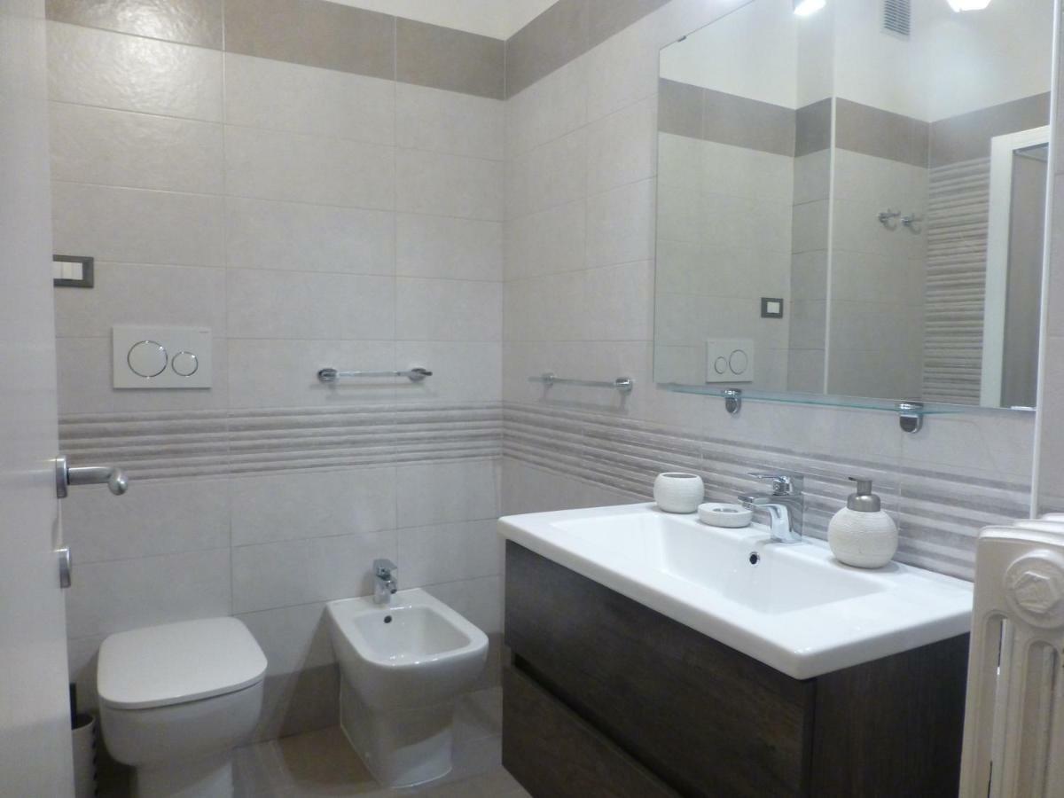 Appartamento Con 2 Camere E Garage Privato! Padova Kültér fotó