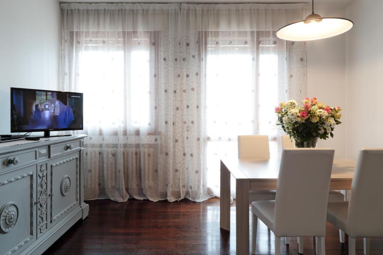 Appartamento Con 2 Camere E Garage Privato! Padova Kültér fotó