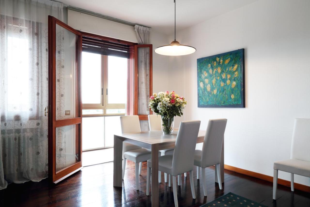 Appartamento Con 2 Camere E Garage Privato! Padova Kültér fotó