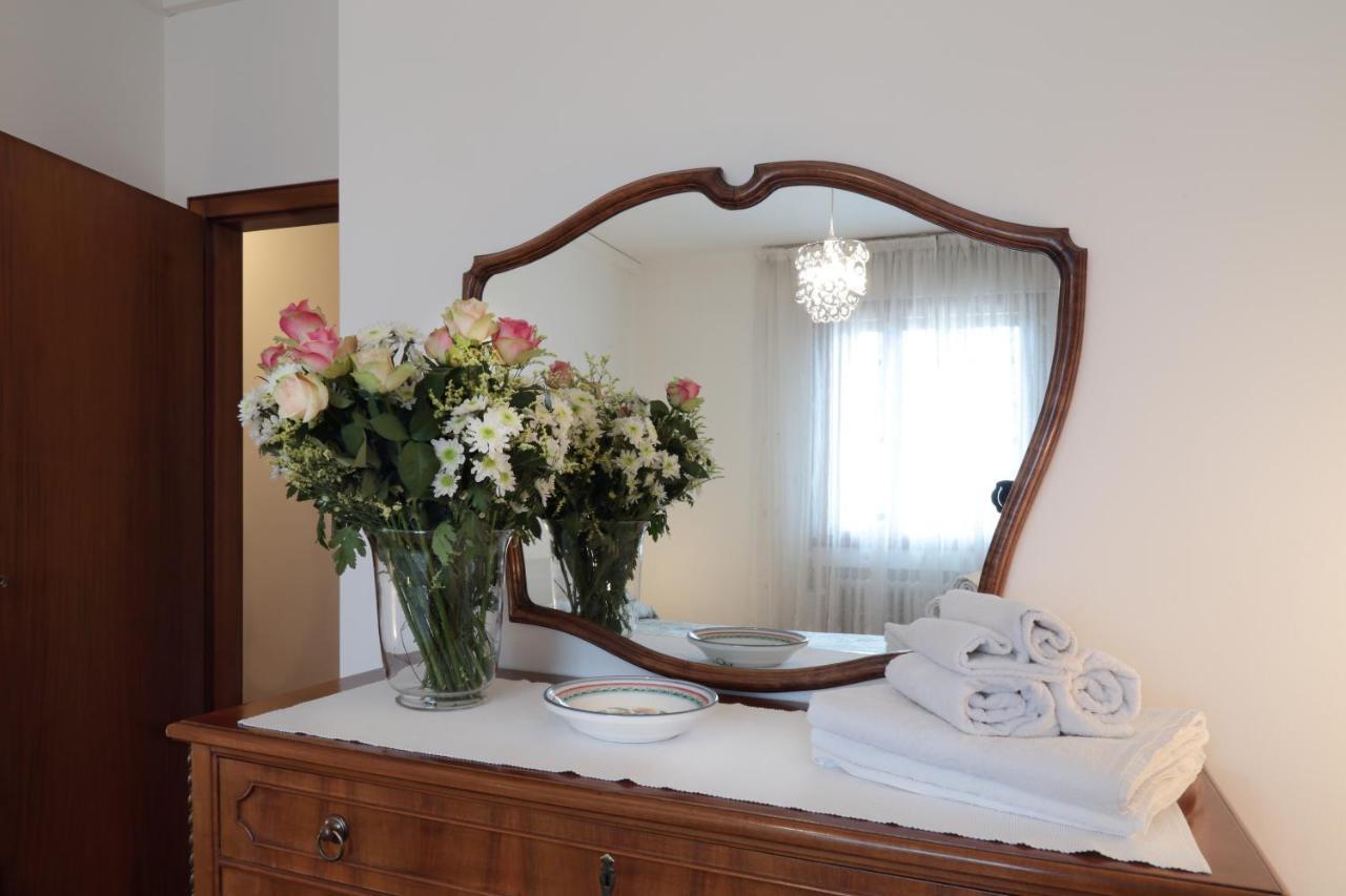Appartamento Con 2 Camere E Garage Privato! Padova Kültér fotó